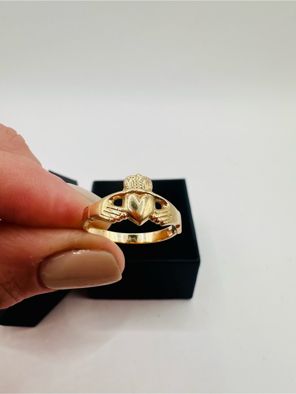 10K Yellow Gold Claddagh Ring Irish Celtic Heart Size 6.5 2.28g